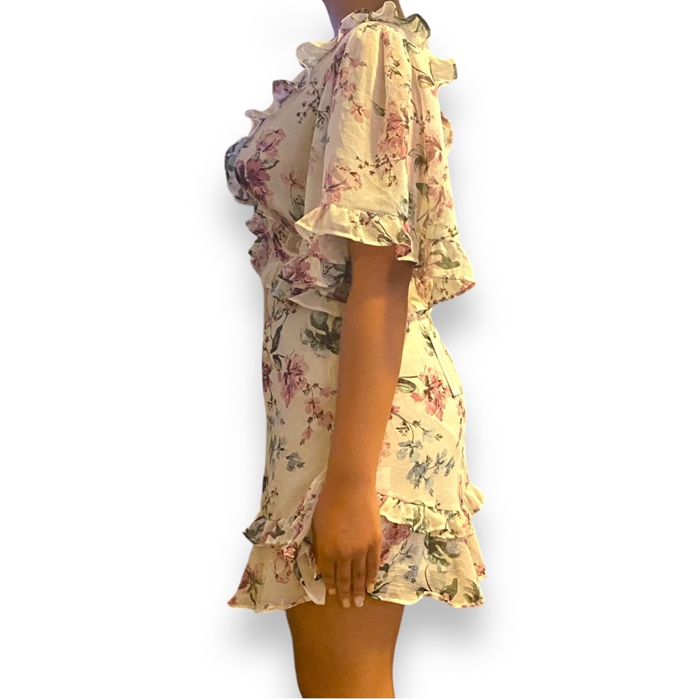 Olivaceus Cut Out Floral Mini Dress Women’s M - Picture 3 of 10